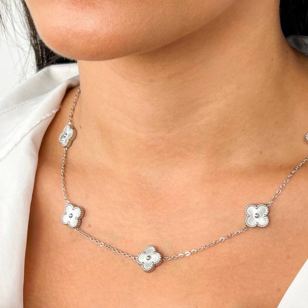 Petite Clover Necklace 5 Motif Silver Tone Double Sided